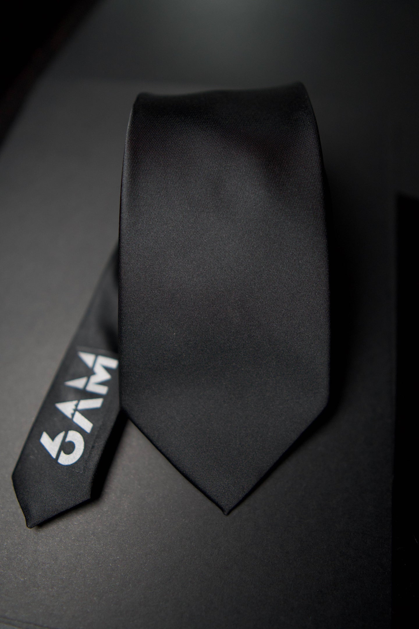 6AM Formal Black Tie - Smokey Finds