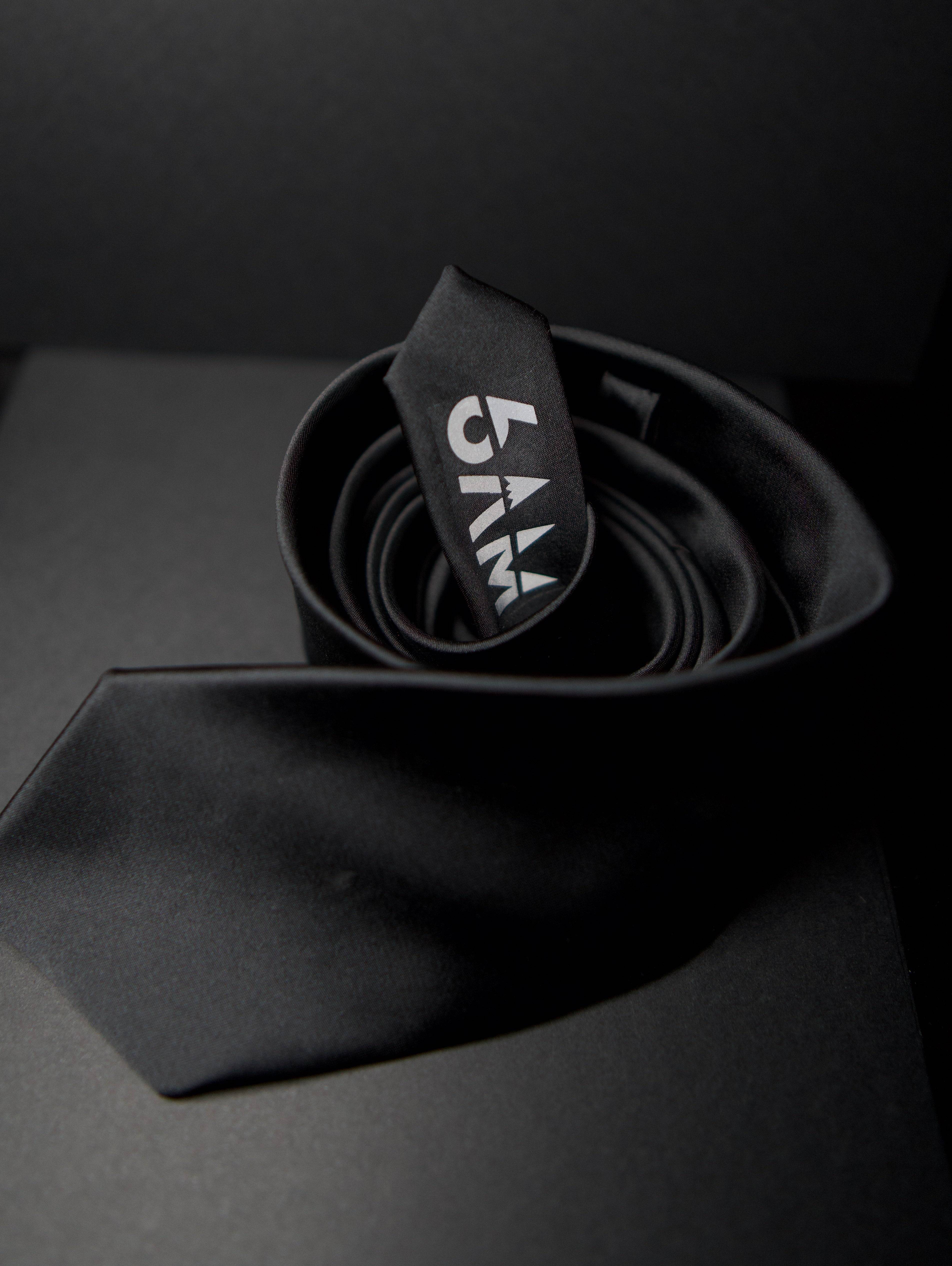 6AM Formal Black Tie - Smokey Finds